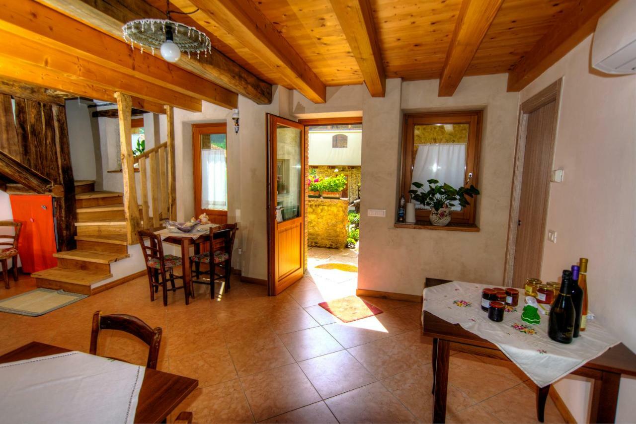 Agriturismo "Antico Borgo" Маростіка Екстер'єр фото